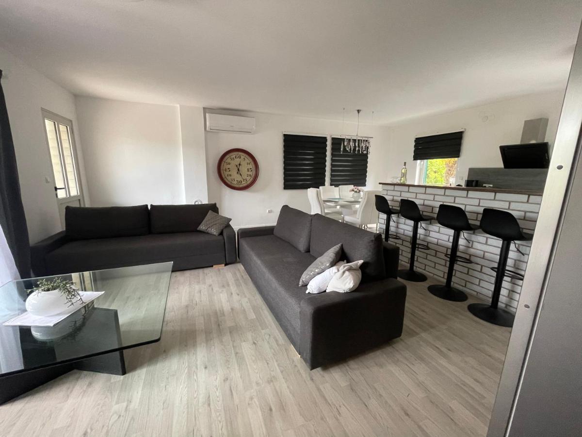 Enna Apartment A Meerblick Perfect Location Μεντουλίν Εξωτερικό φωτογραφία