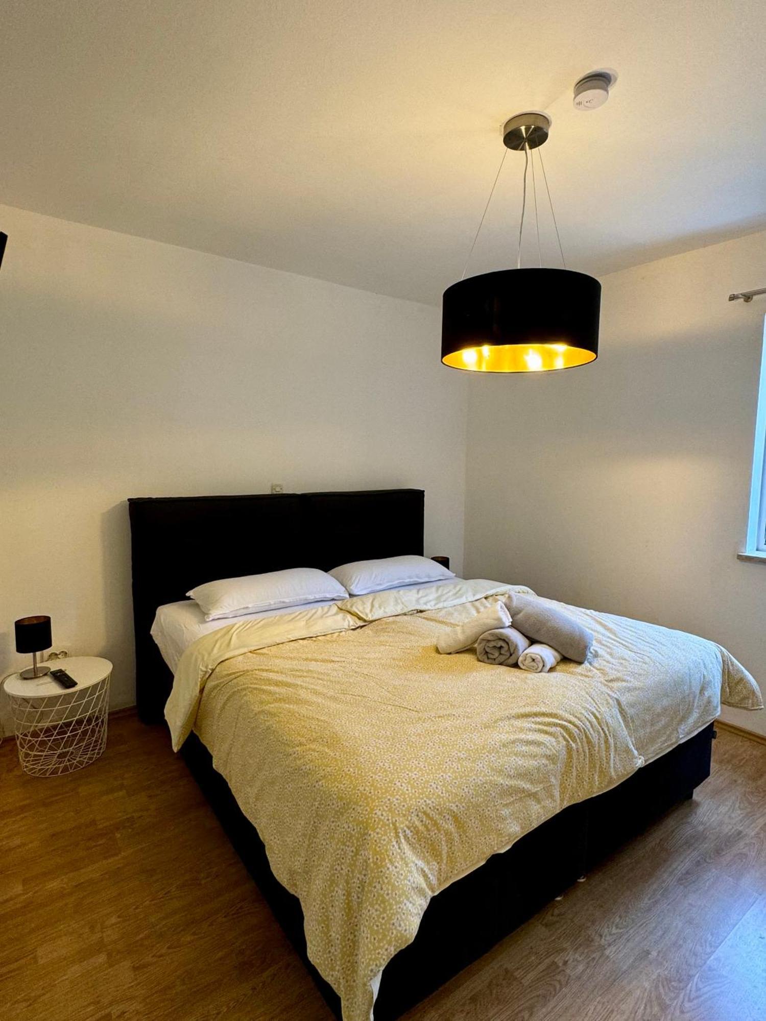 Enna Apartment A Meerblick Perfect Location Μεντουλίν Εξωτερικό φωτογραφία