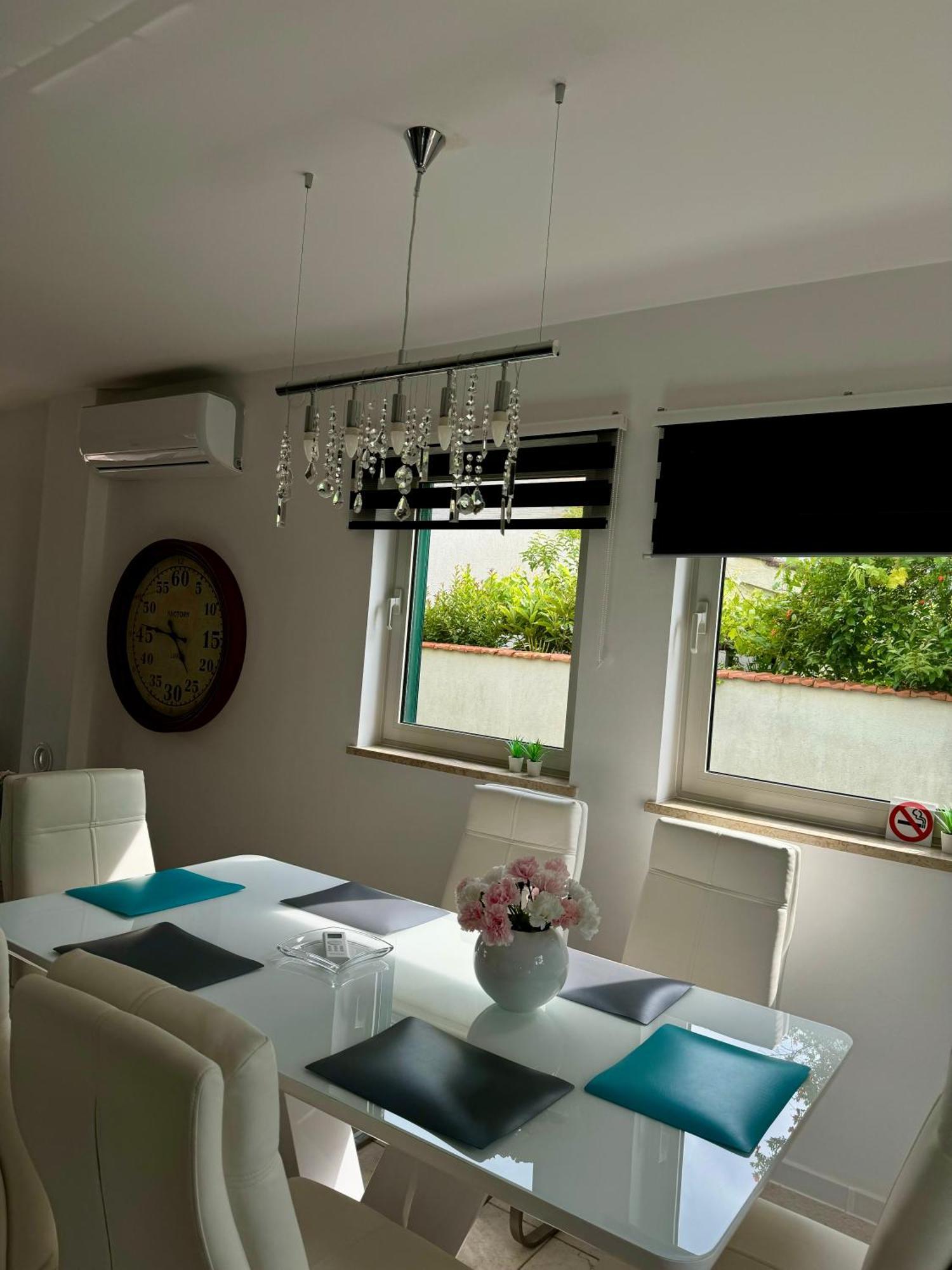 Enna Apartment A Meerblick Perfect Location Μεντουλίν Εξωτερικό φωτογραφία