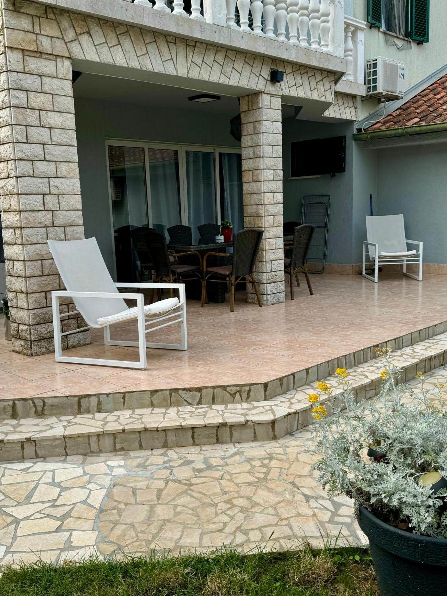 Enna Apartment A Meerblick Perfect Location Μεντουλίν Εξωτερικό φωτογραφία